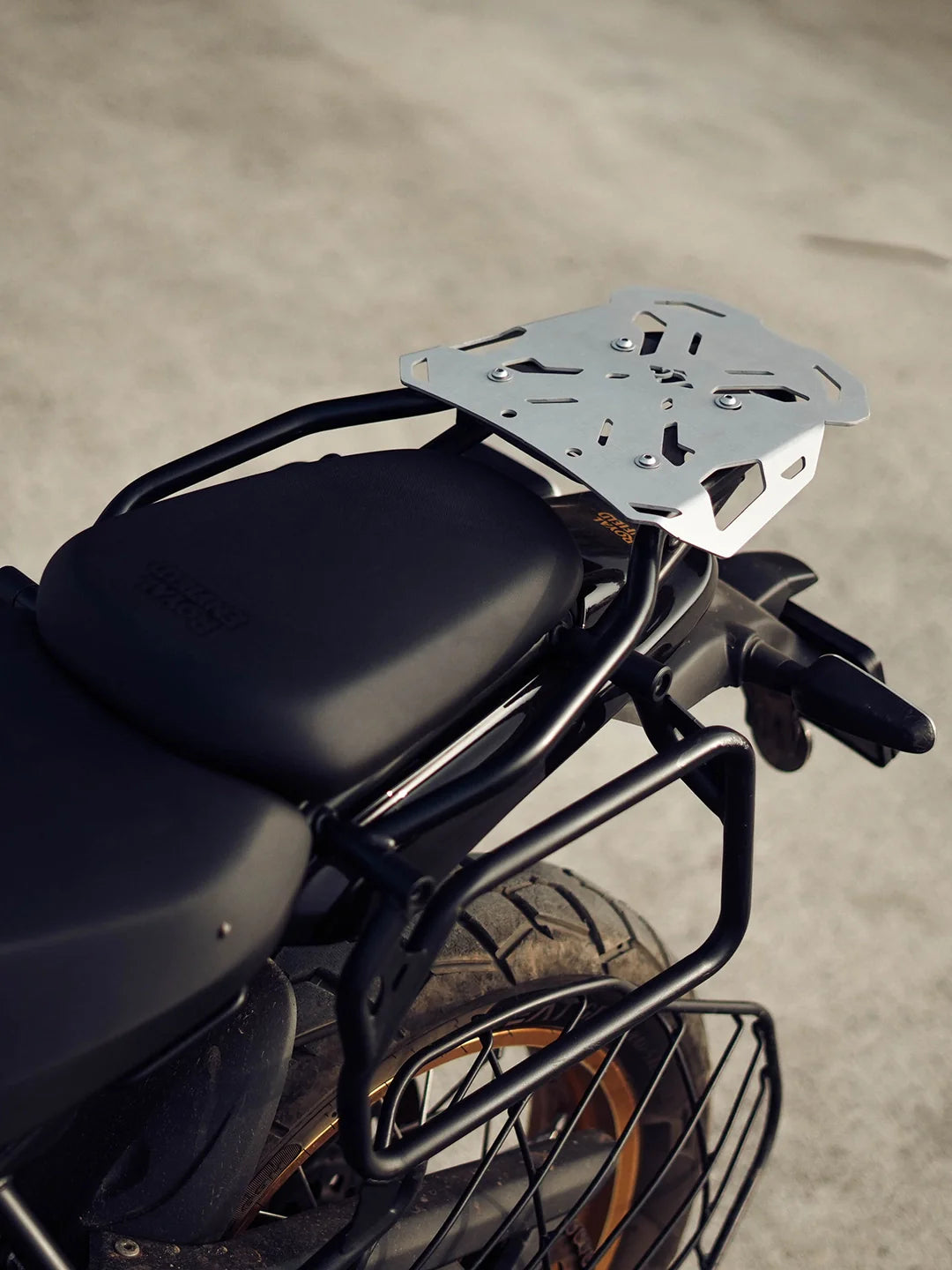 Himalayan 450 Taurus Carrier Plate Aluminium